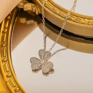 Titanium Silver Lucky Pavé 3-Leaf Clover Necklace Floral Jewelry